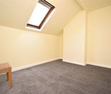 20, Cross Flatts Drive, Leeds, West Yorkshire, LS11 7HY - Photo 2