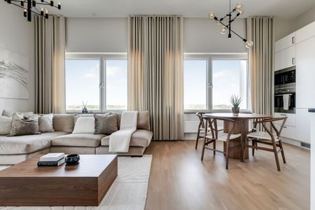 En exklusiv och nyrenoverad lägenhet i Solna - Photo 4