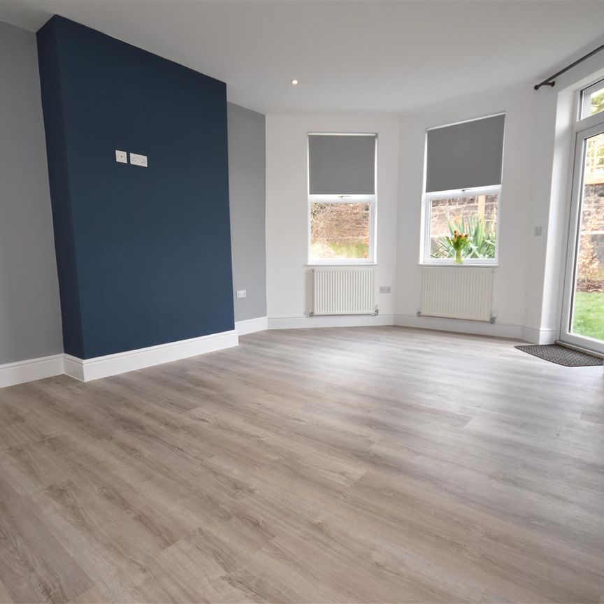 Pensby Road, Heswall - Photo 1