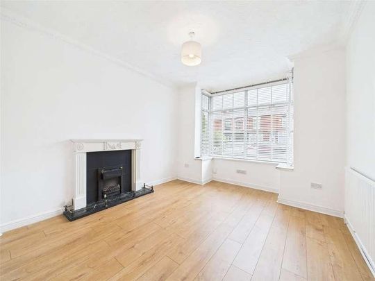 Manchester Road, Kearsley, Bolton, Greater Manchester, BL4 - Photo 1