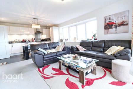 2 bedroom apartment to rent - Photo 4