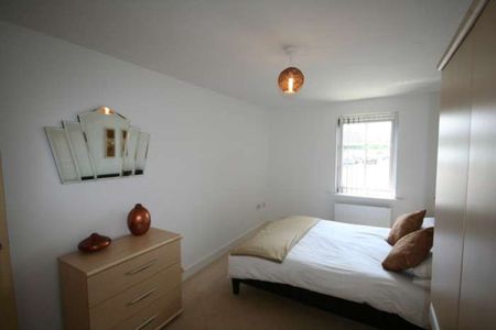 Elphins Drive, Wilderspool Park, Warrington - Photo 4