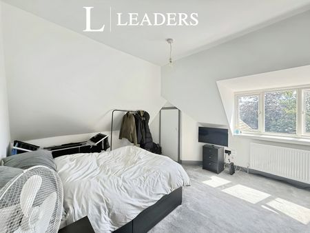 2 bedroom flat to rent Richmond Park Avenue, Bournemouth - Photo 5