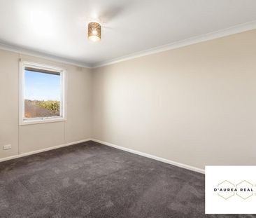 Space for Everyone! Inviting Three-Bedroom Duplex Home - Photo 3