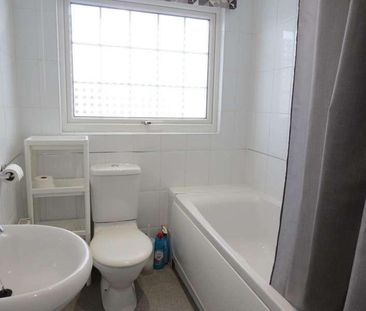 Bedroom First Floor Flat In Bournemouth, BH3 - Photo 4