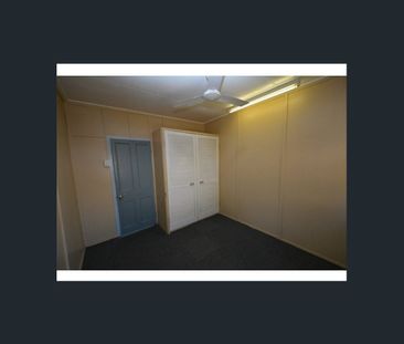 🏡 Spacious 5-Bedroom Family Home in Allenstown – Perfect for Modern... - Photo 6