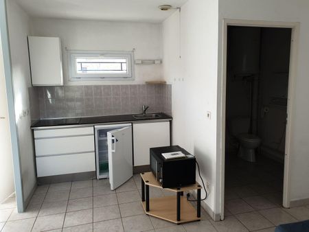 Location Appartement 1 pièce 29m² VALENCE 26000 - Photo 3