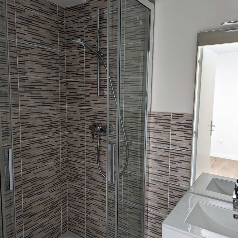 Location Appartement 2 pièces 49m² - Photo 1