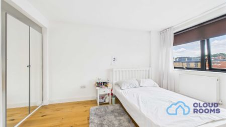 RM2 Westmead | Farnborough | GU14 7SG - Photo 2