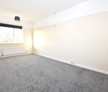 3 bedroom House To Let - Photo 6