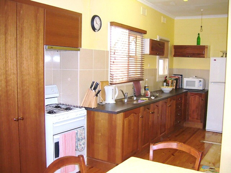 19 Arcoona Avenue, Rostrevor, SA - Photo 2