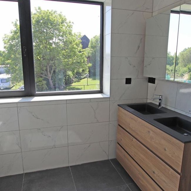 Villa te huur in Korbeek-Dijle voor € 2.250 met 5 slaapkamers - Foto 1