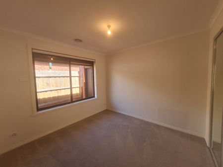 IMMACULATE FAMILY LIVING - Photo 3