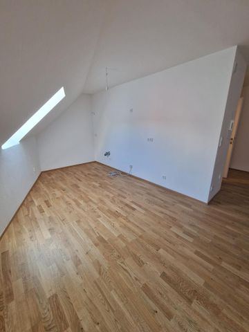 GENERALSANIERTE 1-Zimmerwohnung Top 7 inkl. überdachten Stellplatz - Foto 3