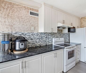 For Lease - 18 Knightsbridge Road Unit# 304, Brampton, Ontario - Photo 4