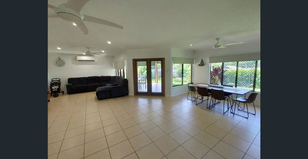 SPACIOUS,MODERN AND GREAT LOCATION - Photo 1