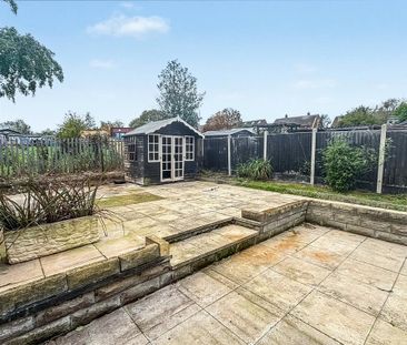 3 bedroom semi-detached house to rent - Photo 3