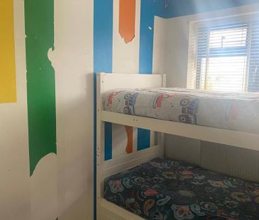 3 bedroom semi-detached house to rent - Photo 3