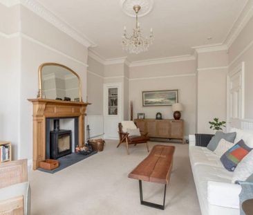 5 bedroom terraced house to rent - Photo 1