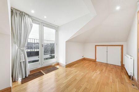 3 bedroom apartment to rent - Photo 2