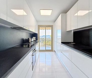 Superbe appartement de 4 pièces rénové avec vue mer - Photo 1