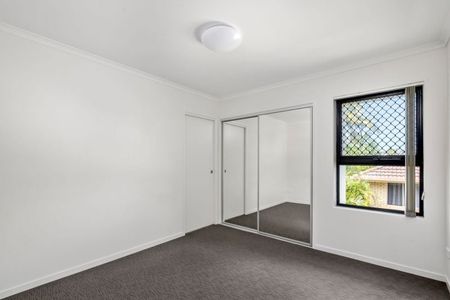 Private, Tranquil, Spacious with Tree Views from your Large Balcony, No Neighbours in Sight. - Photo 2