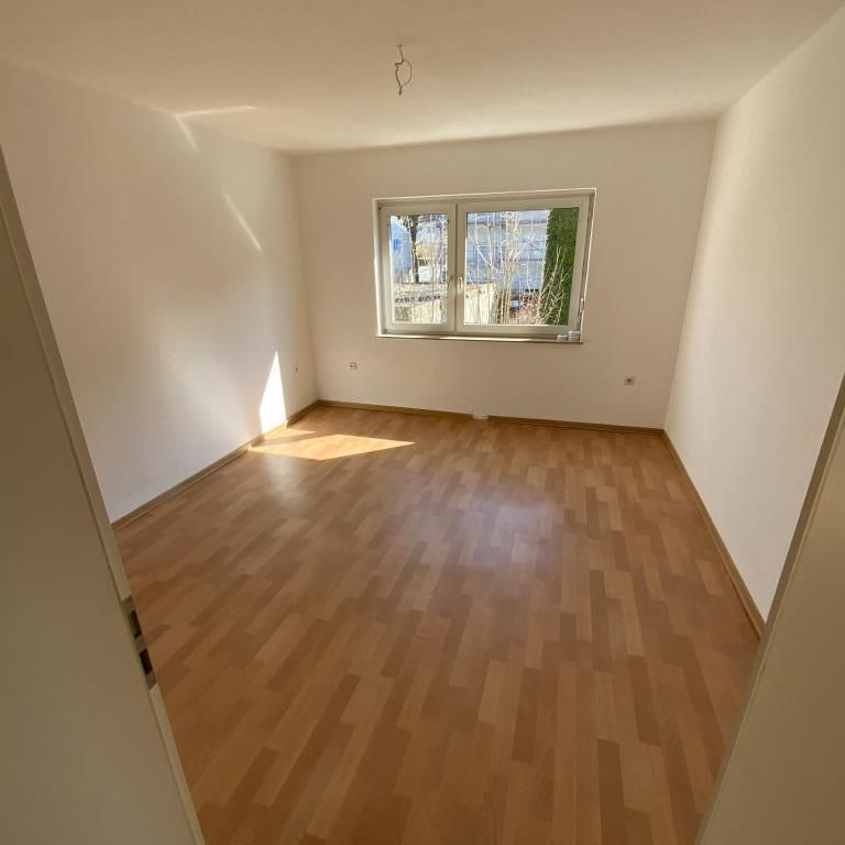 3-Zimmer-Wohnung mit Balkon in Plettenberg-Eschen mieten - Photo 1