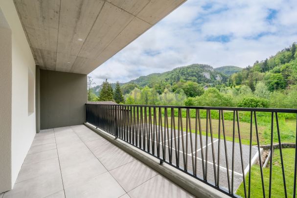 Beautifully renovated home! - Photo 1