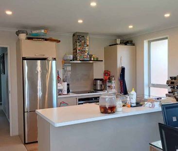 Standalone Two Bedroom Home - Photo 3