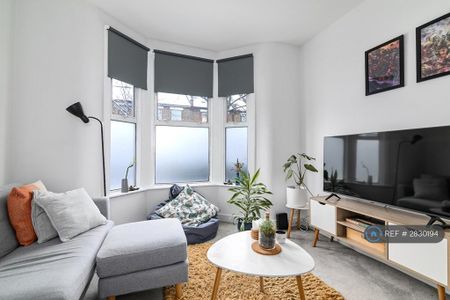 2 bedroom flat to rent - Photo 3