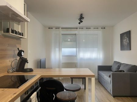 APPARTEMENT T2 A LOUER A ROANNE - GARE - Photo 4