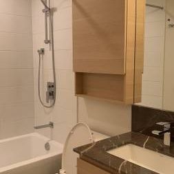 Available April 1, Water view A/C 2bath, - Photo 3