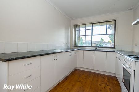 Floor boards throughout - Photo 5