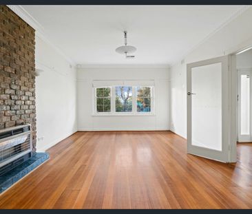 Your 5 Bedroom luxury home awaits in a prestigious location, ready ... - Photo 2