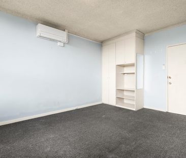 Studio living in the heart of St Kilda - Photo 6