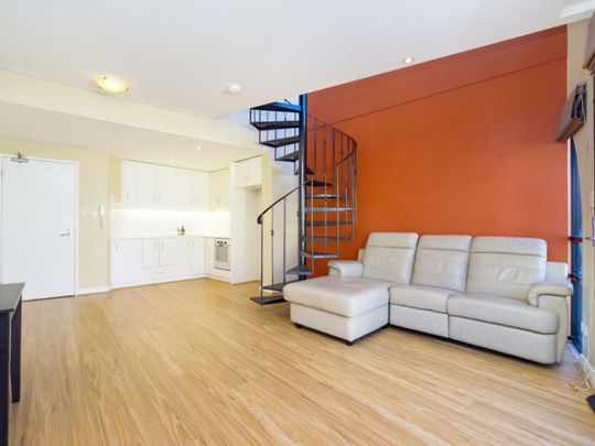 7/10 Eastbrook Terrace, EAST PERTH - Photo 1