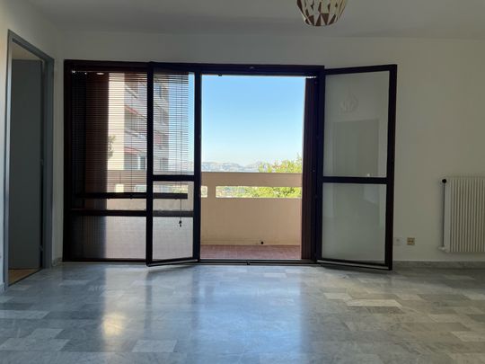 Location T2 45m² Balcon Marseille 13012 Saint Barnabé - Photo 1