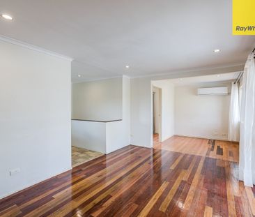 2 Crestview Street, Loganlea QLD 4131 - House For Rent | Domain - Photo 1