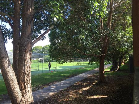 Dulwich Hill - Photo 3