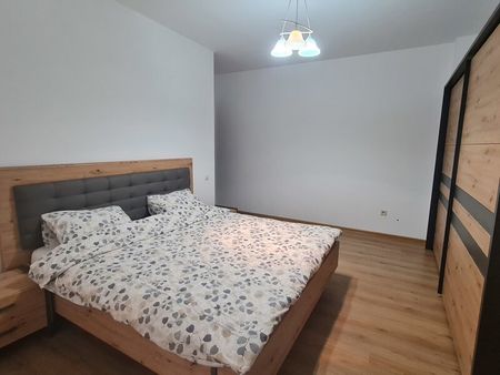 Nordului, Cartier Francez, 3 camere. - Fotografie 3