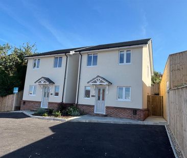 3 bedroom detached house to rent - Photo 5