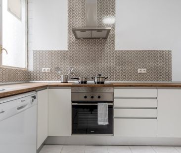 Cozy double room in calle Quintana - Photo 6