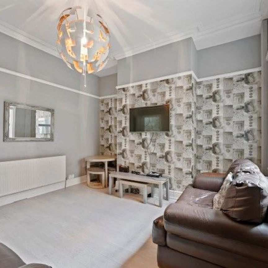 Grafton Street, Preston - Photo 1