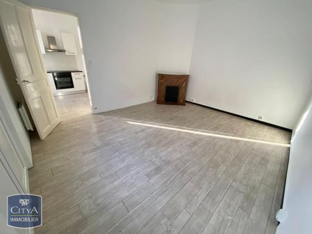 Location Appartement 1 pièce 30m² TOULON 83000 - Photo 2