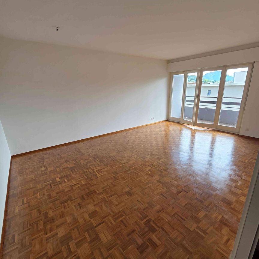 2.5 Zimmer, 70 m², 2. Stock - Photo 1