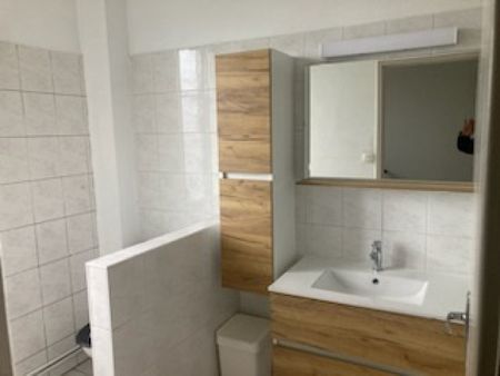 Location Appartement 4 pièces 75m² LAXOU 54520 - Photo 3