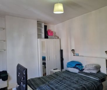 Room in a Shared House, Albert Park Place, BS6 - Photo 6