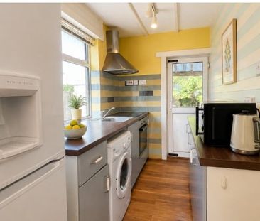 4 Bed Semi-Detached House, Wades Road, BS34 - Photo 6