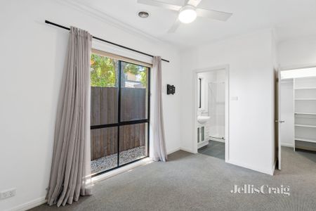 2/1 Peak St, Malvern East - Photo 4