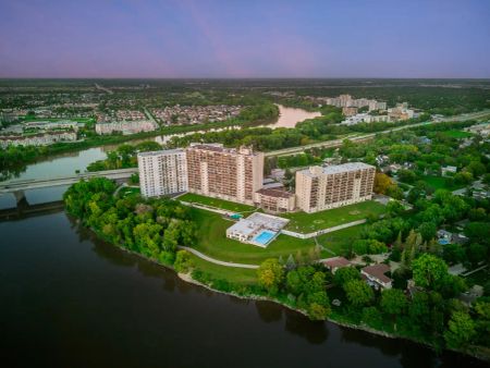 50 Whellams - Edgewood Estates — Luxury 2 Bedroom - 12th Month Free - Photo 2